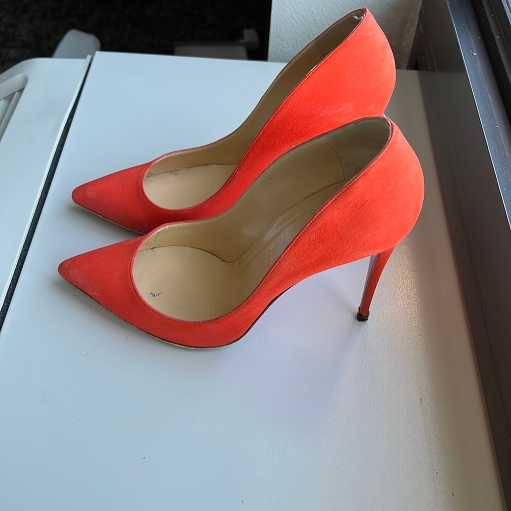 Orange Christian Louboutin